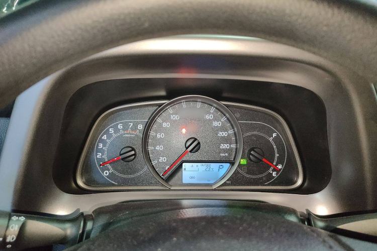 Used Toyota RAV4 2019 2.0L CVT Two-Wheel Drive Pioneer Edition China VI Standard
