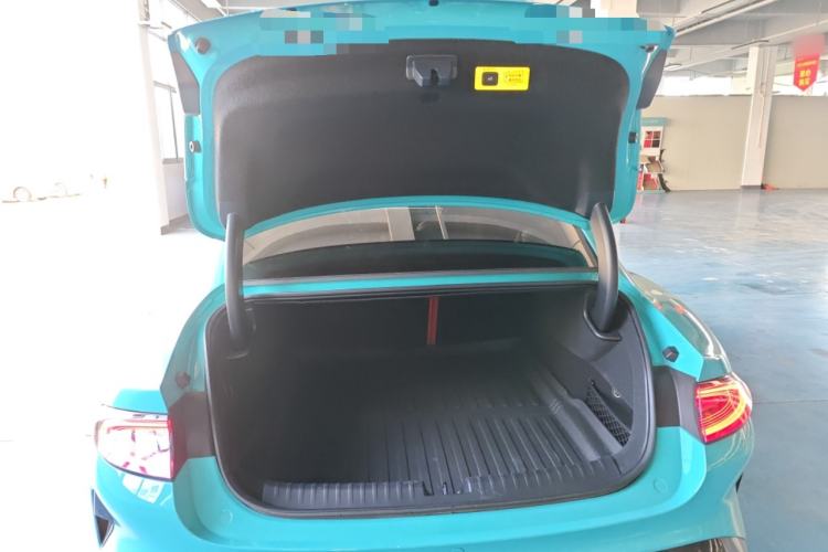 Used Xiaomi Auto SU7 2024 Rear-Drive Ultra-Long Range Advanced Pro-Level Intelligent Driving Version
