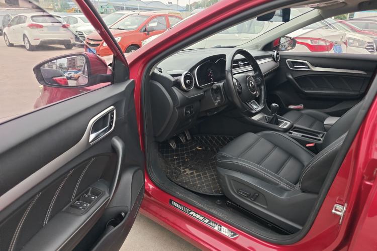 Used MG 6 2017 20T Manual Luxury Smart Connect Version China V Standard
