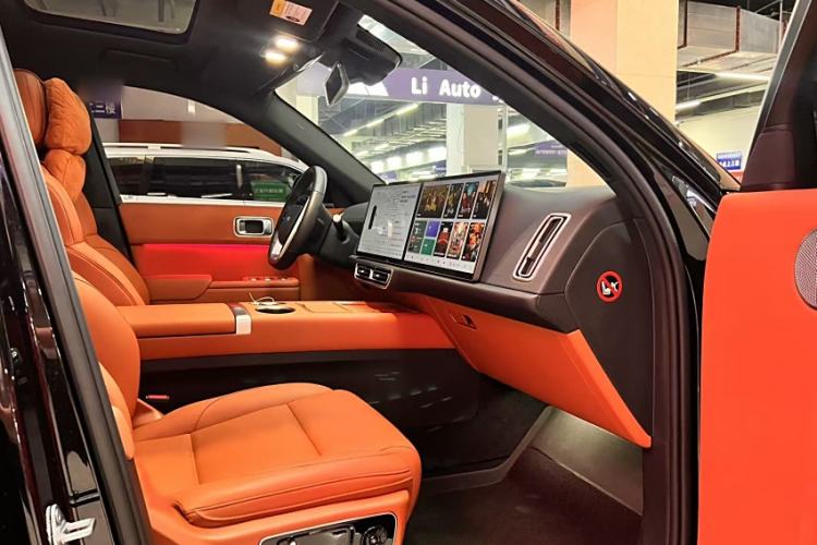 Used Li Auto L7 2023 Air model
