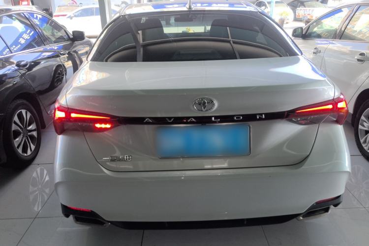 Used Toyota Avalon 2023 2.0L Luxury Edition
