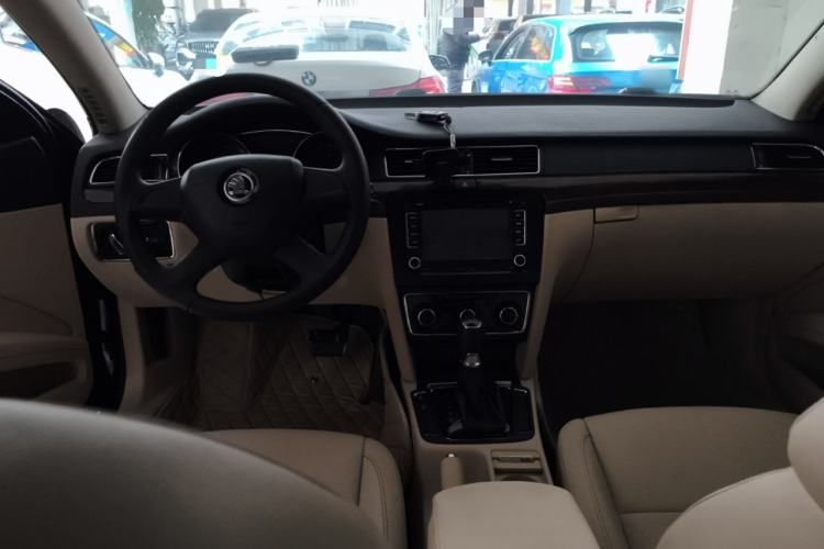 Used Skoda Superb 2013 1.8TSI Automatic MingShi Edition