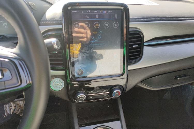 Used Chery Little Ant 2022 Sweet Pink Edition Half-Sugar Version Lithium Iron Phosphate 30 kW 301 km