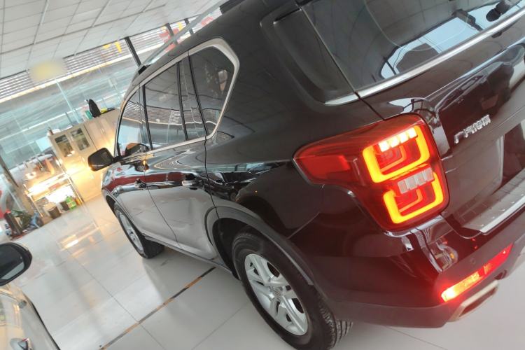 Used GAC Trumpchi GS7 2017 280T Two-Wheel Drive Luxury Model
