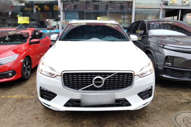 Used Volvo XC60 2018 T5 4x4 Smart & Sporty Edition
