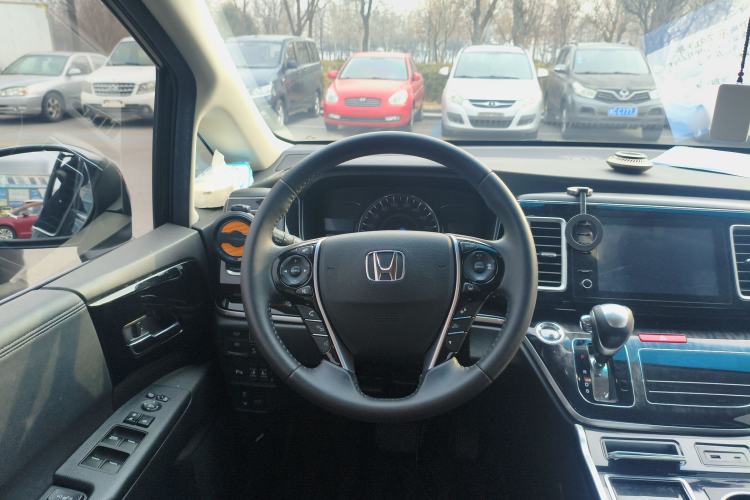 Used Honda Elysion 2019 2.0L Hybrid Luxury Edition