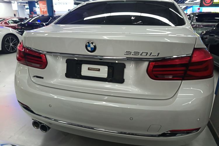 Used BMW 3 Series 2018 330Li xDrive Luxury Package
