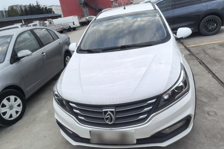 Used Baojun 310W 2017 1.5L Manual Comfort Model China V Standard
