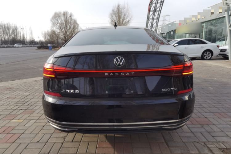 Used Volkswagen Passat 2022 330TSI Luxury Edition
