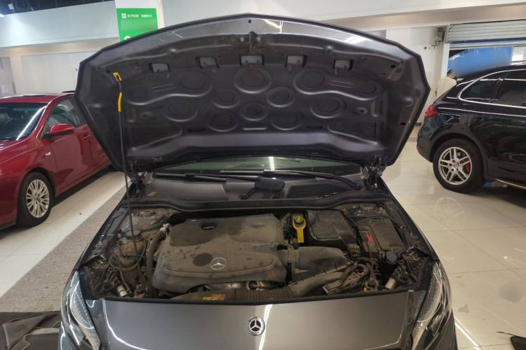 Used Mercedes-Benz A-Class 2018 A 200 Fashion Model
