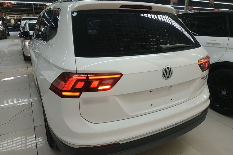 Used Volkswagen Tiguan L 2018 330TSI Automatic Two-Wheel Drive Luxury Edition