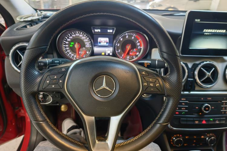 Used Mercedes-Benz GLA 2016 GLA 200 Sport Edition
