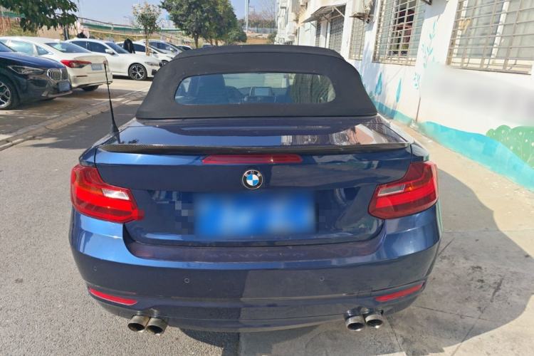 Used BMW 2 Series 2015 220i Convertible Coupe Leading Model
