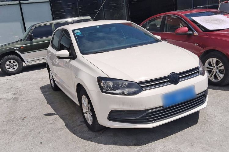 Used Volkswagen Polo 2016 1.4L Manual Fashion Model
