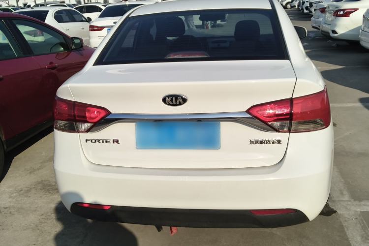 Used Kia Forte 2014 1.6L MT GL
