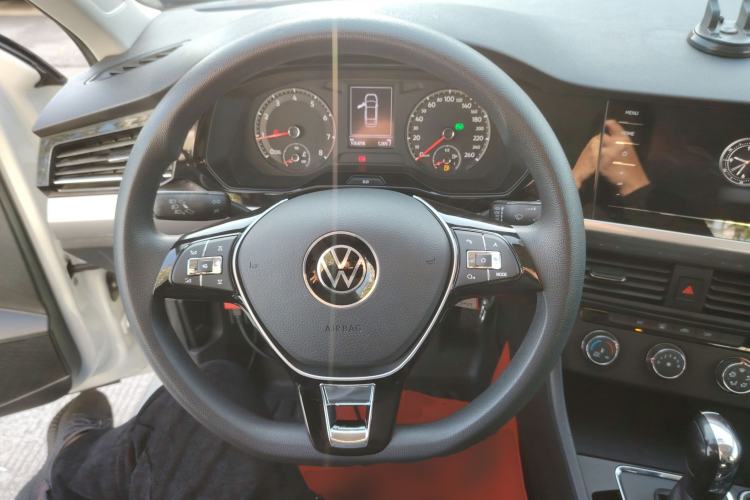 Used Volkswagen Bora 2021 1.5L Automatic Fashionable Smart Connectivity Version
