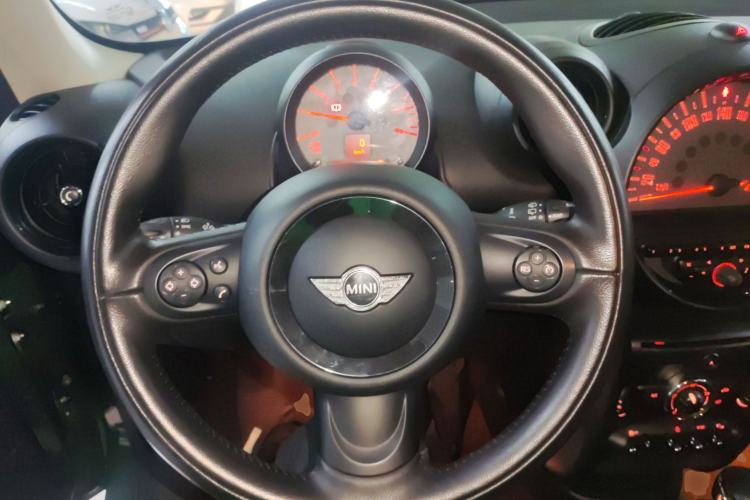 Used  Countryman 2014 1.6L COOPER Fun