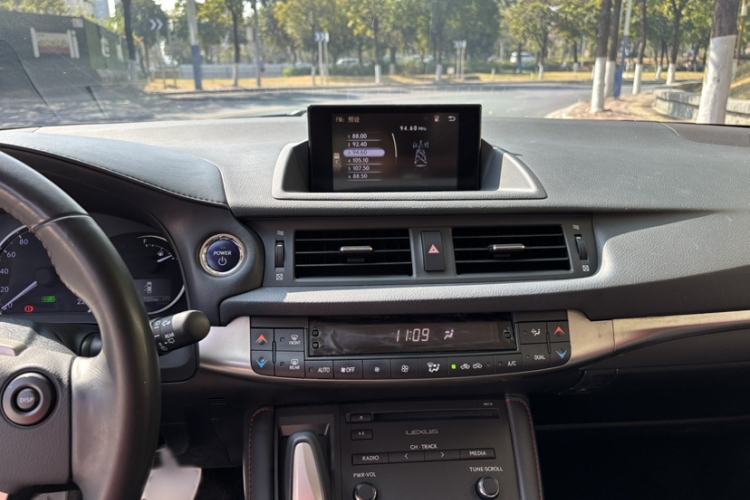 Used Lexus CT 2017 CT200h Comfort Edition Monochrome China V Standard