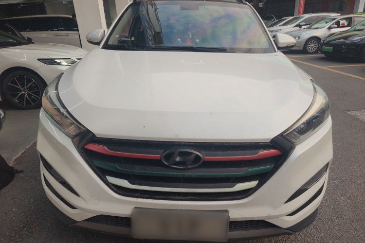Used Hyundai Tucson 2018 1.6T Dual-Clutch Two-Wheel Drive 15th Anniversary Special Edition