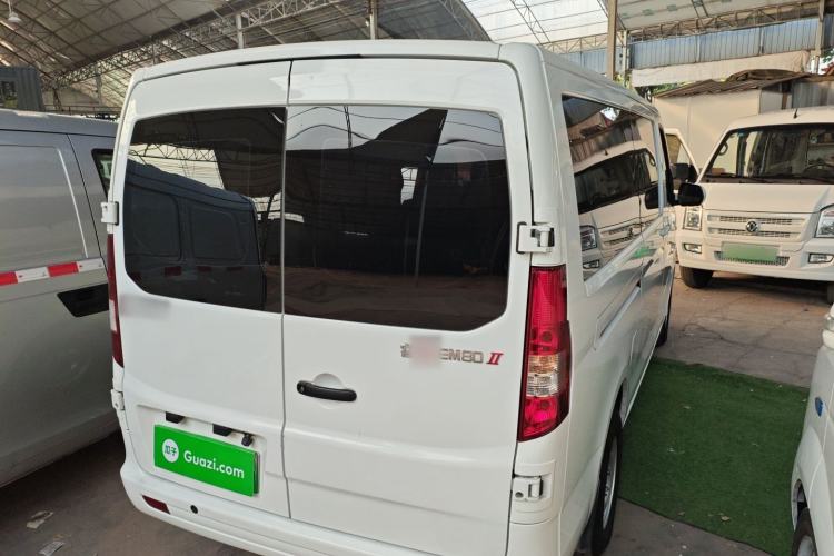 Used Chana Ruixing EM80 2025 Passenger Version Comfort Model 6 Seats 300 km Liftback Door