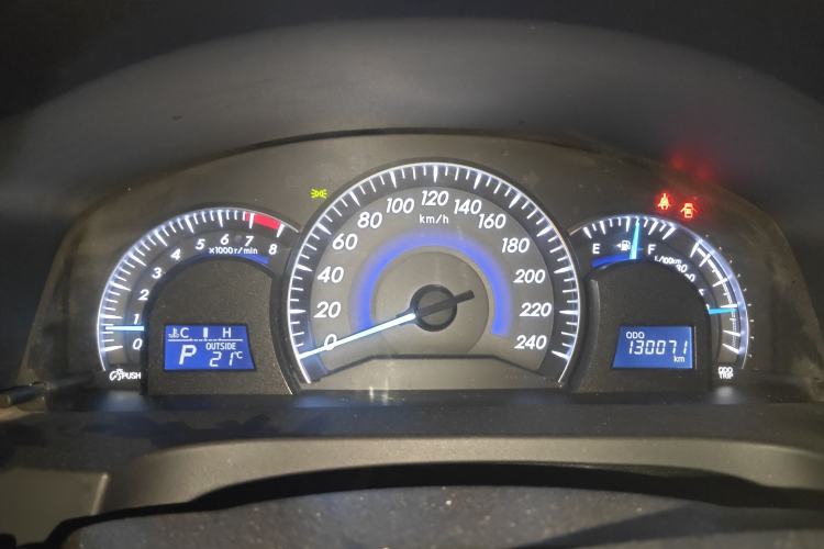 Used Toyota Camry 2015 2.0G Premier Edition
