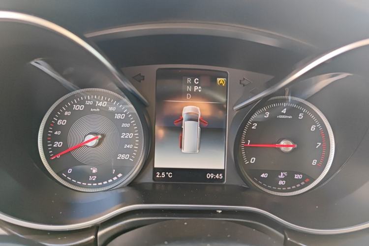 Used Mercedes-Benz V-Class 2018 V 260 Avantgarde Edition China VI