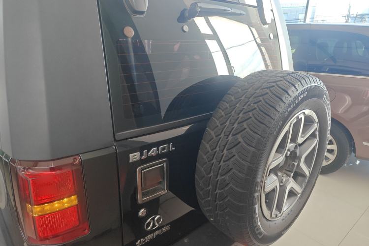 Used  BJ40 2016 40L 2.3T Automatic All-Wheel Drive Premium Edition
