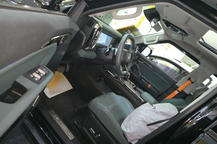 Used JETOUR Traveler 2023 2.0T Four-Wheel Drive Conqueror