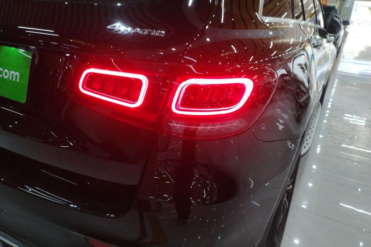 Used Mercedes-Benz GLC 2020 Facelift GLC 300 L 4MATIC Dynamic Edition
