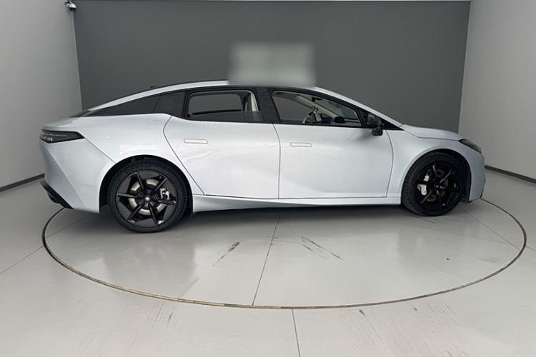 Used  GT 2023 710 Rear-Drive Ultra-Charging Version
