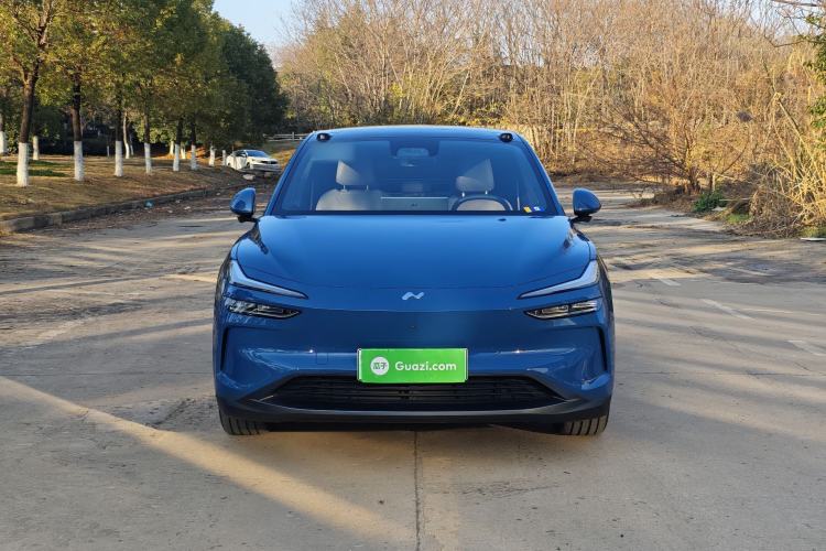 Used ONVO L60 2024 60 kWh Rear-Drive Version
