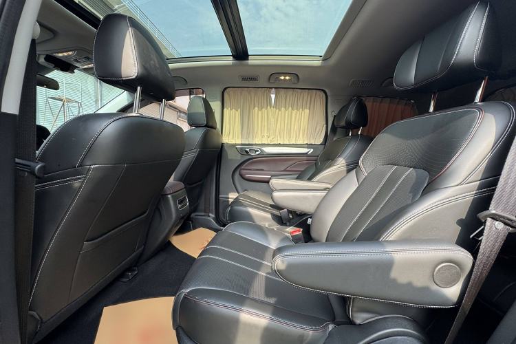 Used GAC Trumpchi M6 2023 PRO 270T DCT Luxury Edition
