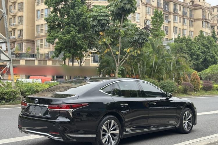 Used Lexus LS 2020 500h Excellence Edition China VI standard