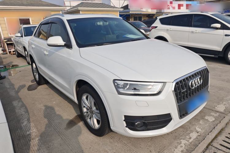 Used Audi Q3 2015 35 TFSI quattro Comfort model
