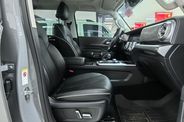 Used Tank 300 2023 City Edition 2.0T—Stylish as Ever
