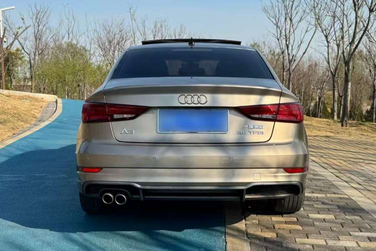 Used Audi A3 2019 Limousine 35 TFSI Fashion Edition China VI Emission Standard
