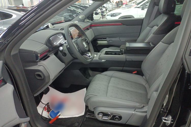 Used Zeekr 7X 2025 100 kWh Long-Range Rear-Wheel Drive with Intelligent Driving Features
