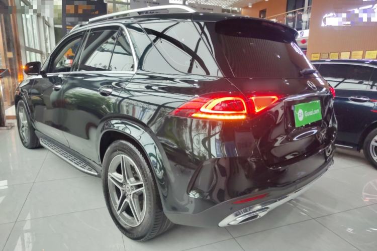 Used Mercedes-Benz GLE 2023 GLE 450 4MATIC Stylish Model
