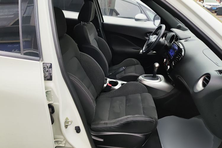 Used Infiniti ESQ 2014 1.6L Spontaneous Edition
