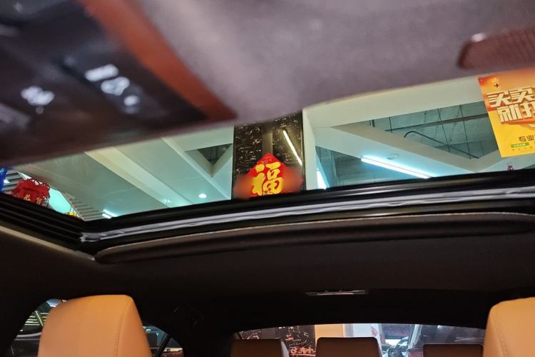 Used Lexus ES 2020 300h Premier Edition
