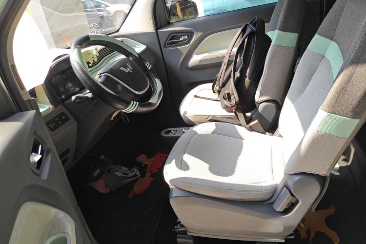 Used Wuling Hongguang MINIEV 2022 Macaron Premium Model – Lithium Ternary Battery
