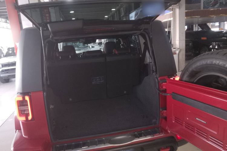 Used Beijing Auto BJ40 2021 2.3T Automatic Four-Wheel Drive Blade Hero Edition Supreme Version
