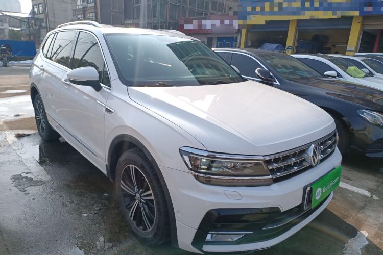 Used Volkswagen Tiguan L 2017 380TSI Automatic All-Wheel-Drive Luxury Edition
