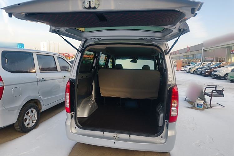 Used Wuling Hongguang V 2022 1.5L Jingqu Edition Electric-Assist LAR
