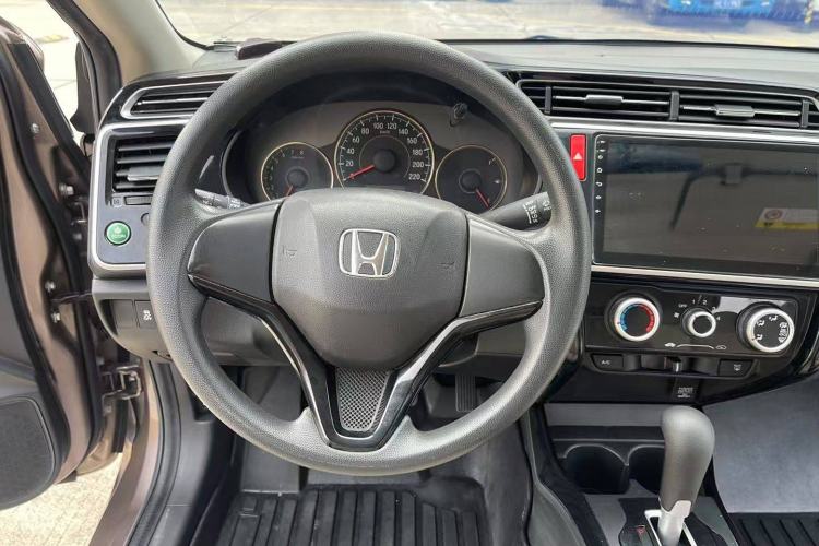 Used Honda Greiz 2016 1.5L CVT Comfort Version
