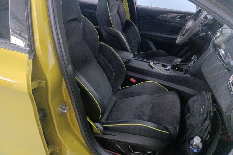 Used Lynk & Co 03 2022 03+ 2.0TD Automatic Wind-Chasing Edition
