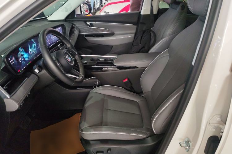 Used Buick E5 2025 Model 620KM Prestige Edition
