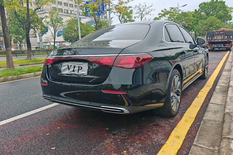 Used Mercedes-Benz E-Class 2024 E 300 L Stylish Model
