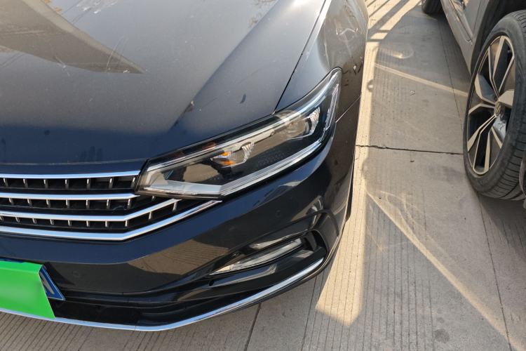 Used Volkswagen Magotan 2023 2 Million Units Commemorative Edition 330TSI DSG Luxury Version
