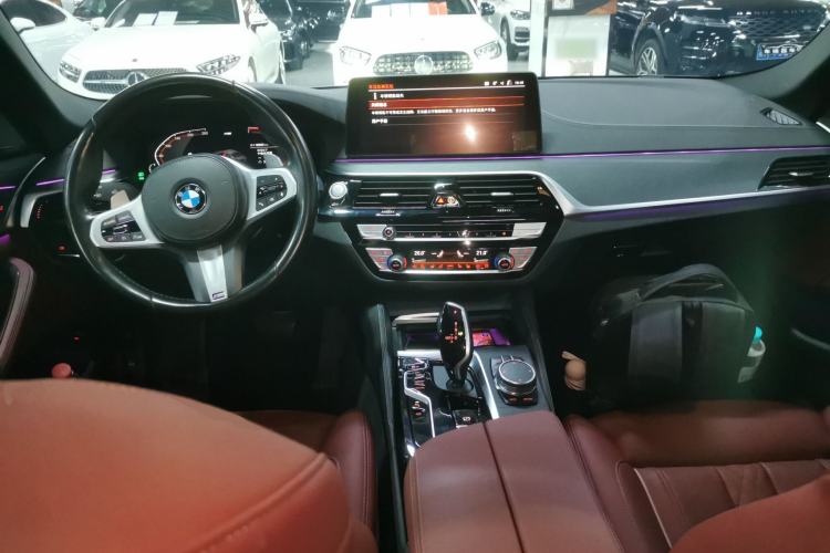 Used BMW 5 Series 2021 530Li Luxury Edition M Sport Package
